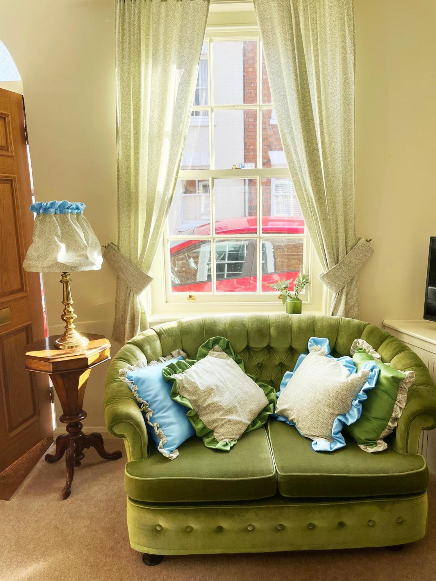 Traditional 2 Bedroom Cottage Stratford-upon-Avon Extérieur photo